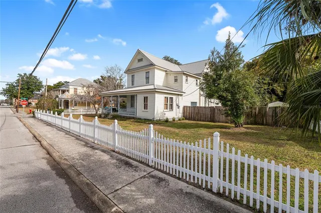 $395,000 | 160 Southeast St Johns Street, Lake City, FL 32025