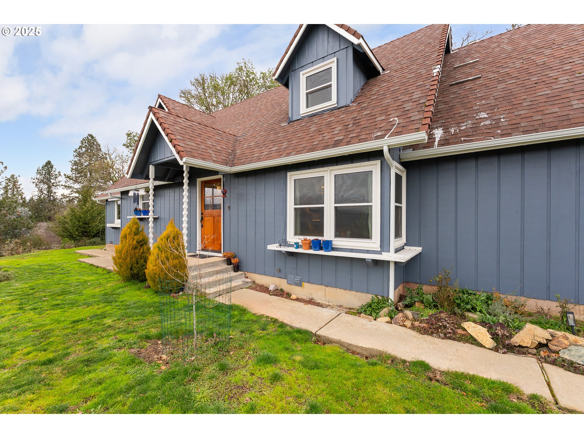 1056 Shoestring Road Riddle, OR 97469 - Photo 34 of 47