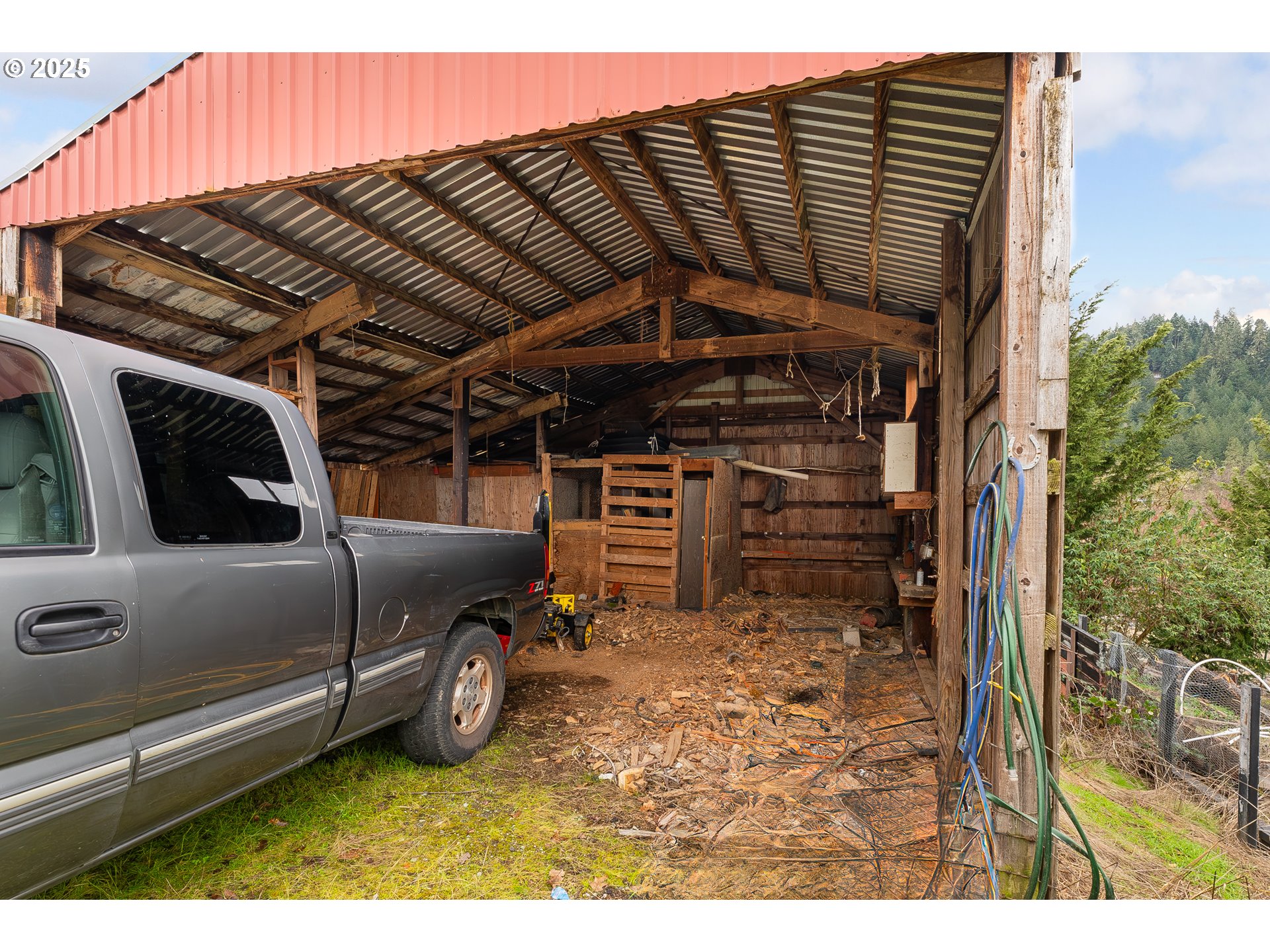 1056 Shoestring Road Riddle, OR 97469 - Photo 46 of 47
