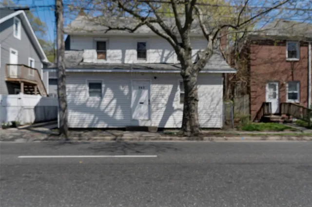 $650,000 | 101 Baldwin Road, Hempstead, NY 11550