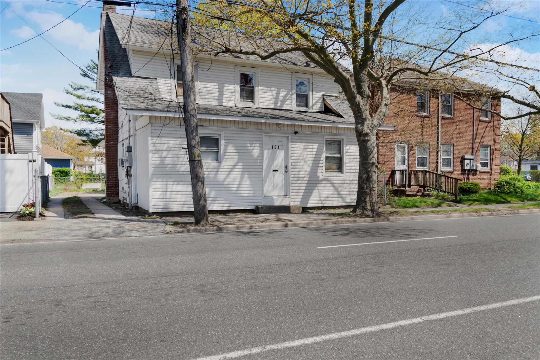 101 Baldwin Road Hempstead, NY 11550 - Photo 15 of 20