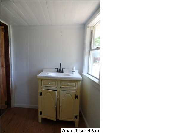 803 15th Avenue Southwest Alabaster, AL 35007 - Photo 10 of 11 Gallery Image 10