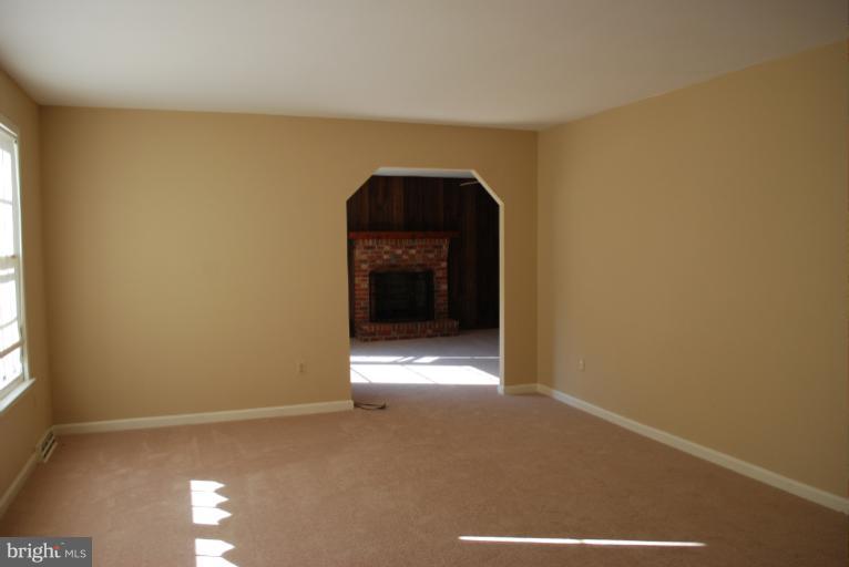 626 Clarks Run Road La Plata, MD 20646 - Photo 7 of 16 Living Room
