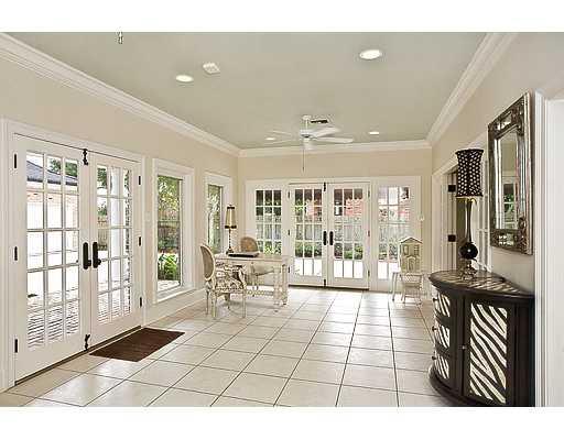 205 Timberlane Road Gretna, LA 70056 - Photo 6 of 14 Gallery Image 6