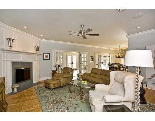 205 Timberlane Road Gretna, LA 70056 - Photo 7 of 14 Gallery Image 7