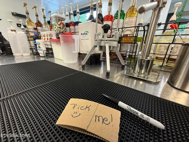 $175,000 | 145 Dollar Drive, Pennington Gap, VA 24277