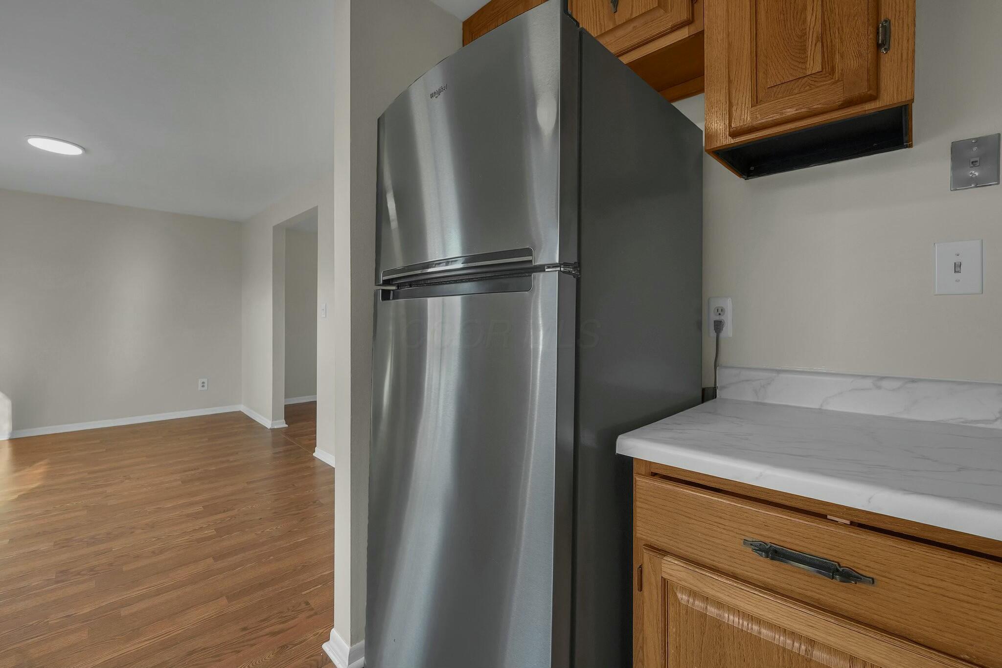 1713 Parkgate Road Columbus, OH 43229 - Photo 9 of 30 tempImageAxInwn