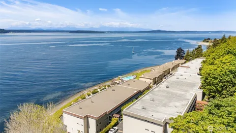 $650,000 | 10203 47th Avenue Southwest, Unit C8, Seattle, WA 98146