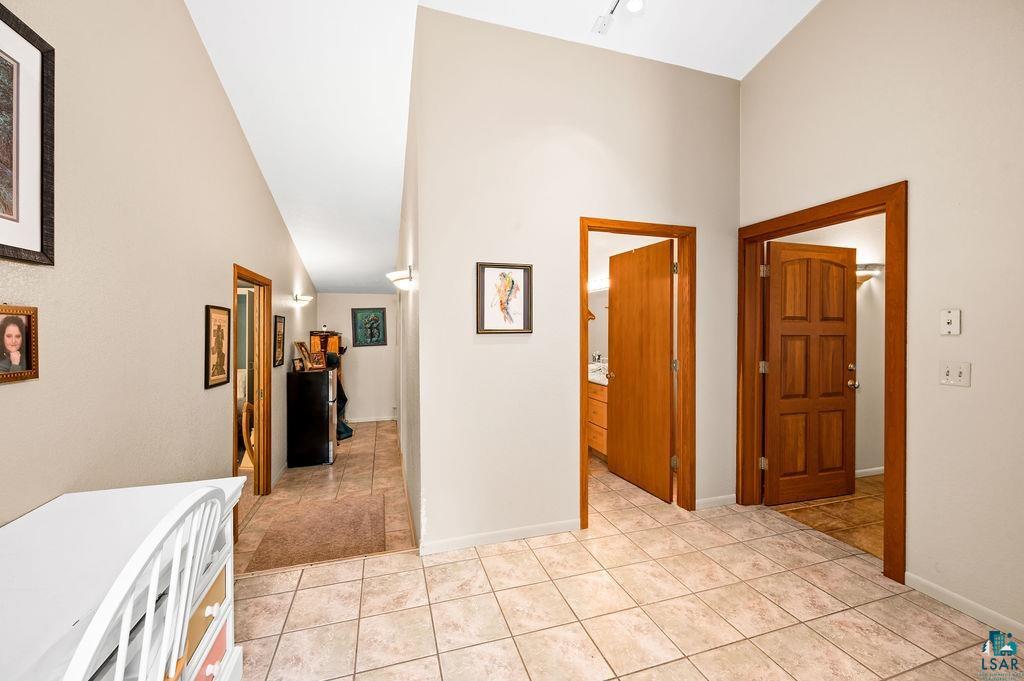 2670 Lindahl Road Duluth, MN 55810 - Photo 11 of 46