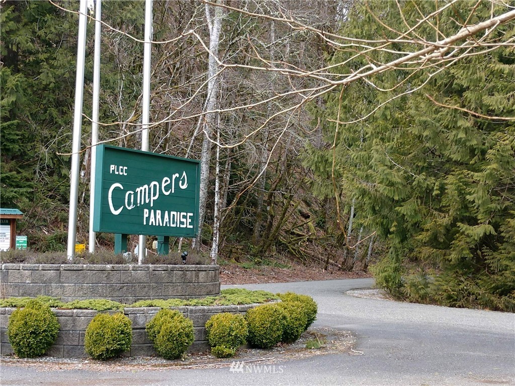 1032 Exit Road, Unit 32 Sumas, WA 98295 - Photo 5 of 12 a sign that is on the side of a building