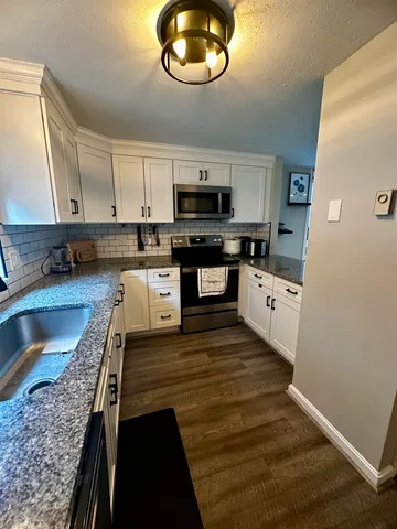 $317,500 | 22 Essex Green, Merrimack, NH 03054