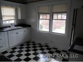 81 Spring Street Canton, NC 28716 - Photo 5 of 11 Gallery Image 5