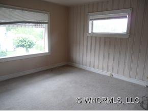 81 Spring Street Canton, NC 28716 - Photo 6 of 11 Gallery Image 6