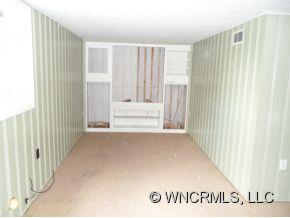 81 Spring Street Canton, NC 28716 - Photo 10 of 11 Gallery Image 10