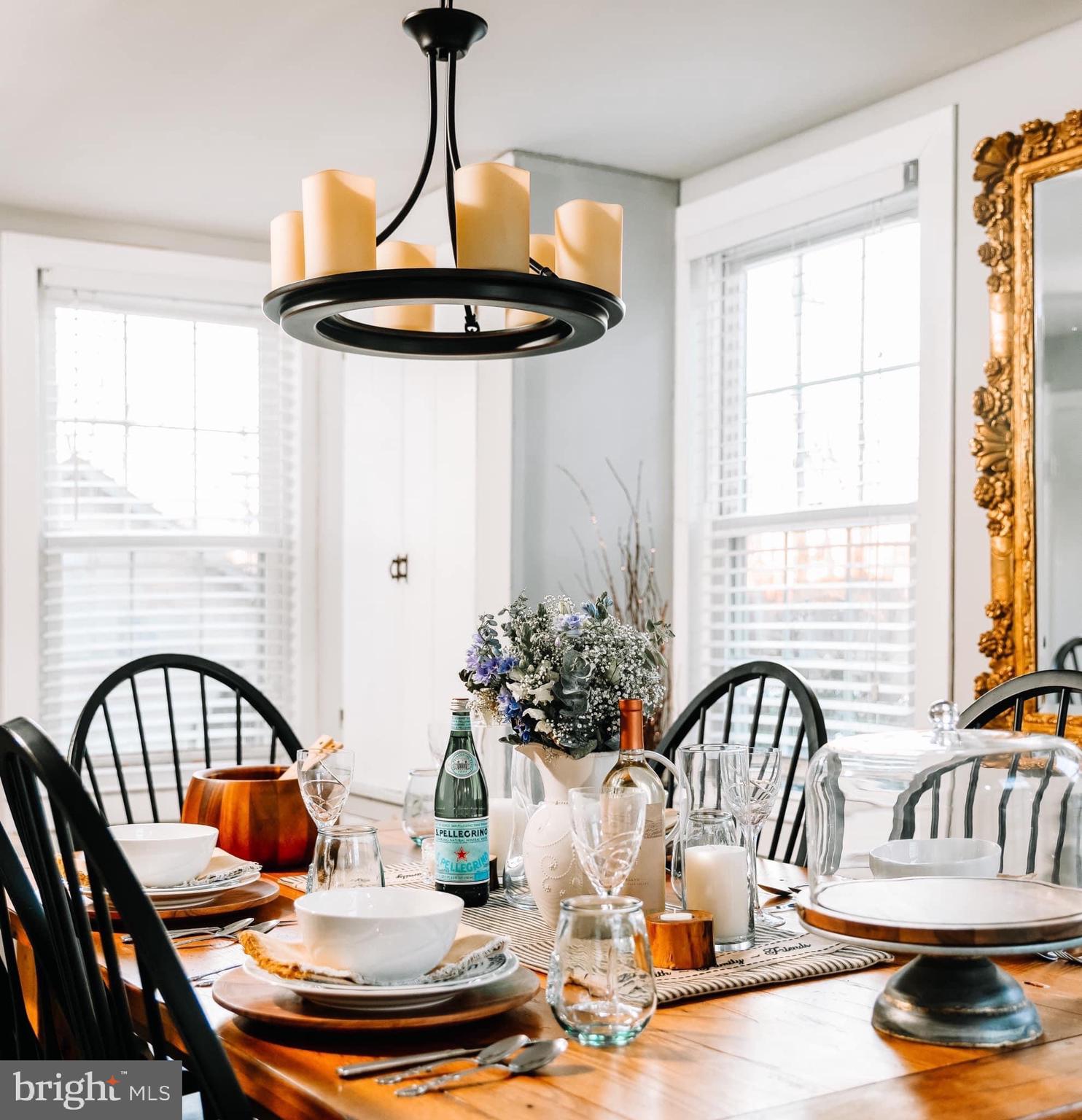 495 Durham Road Newtown, PA 18940 - Photo 8 of 11 Dining Area