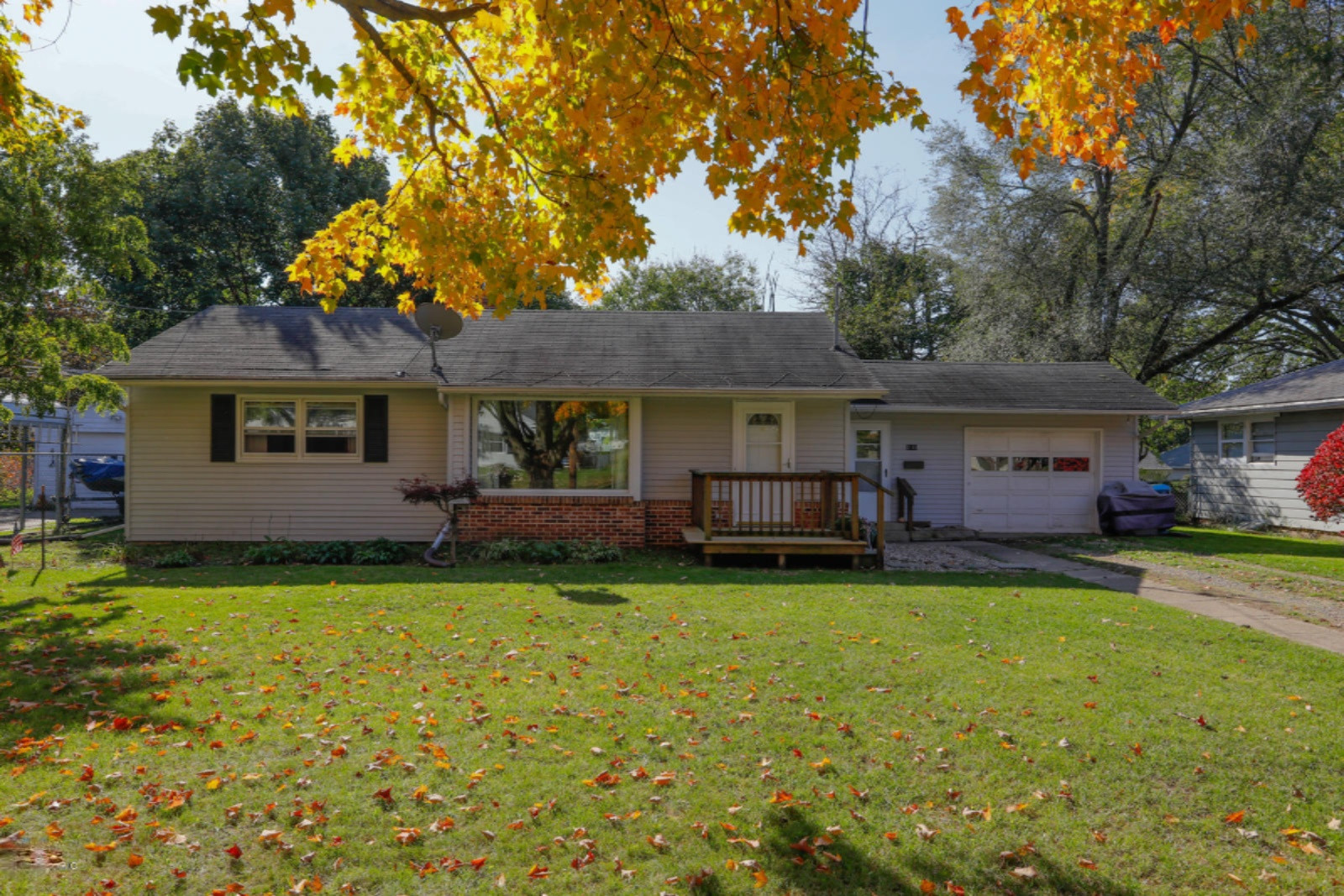2118 Banbury Road Kalamazoo, MI 49001 - Photo 1 of 20 2118 Banbury Rd-101
