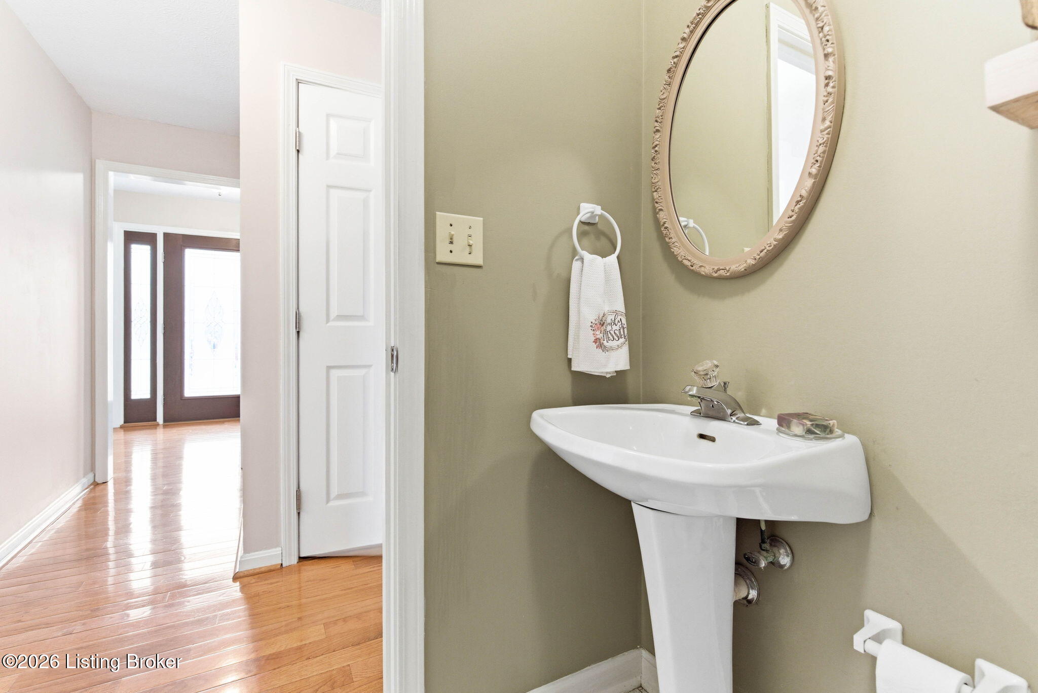 137 Spring Drive Mount Washington, KY 40047 - Photo 14 of 68 137 Spring Dr-37