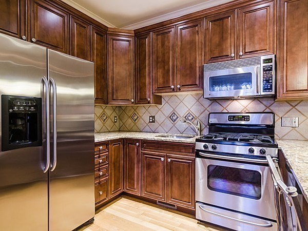82 Glen Road, Unit B Boston, MA 02130 - Photo 2 of 15 Gallery Image 2