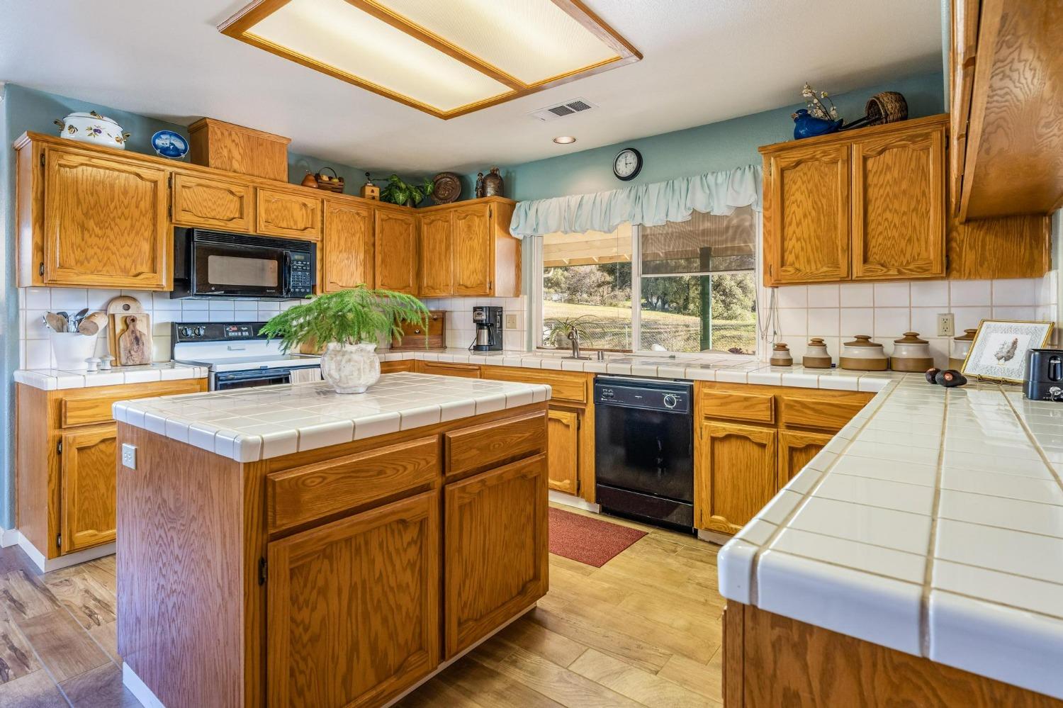 46924 Chukchansi Road Coarsegold, CA 93614 - Photo 20 of 42 Gallery Image 20