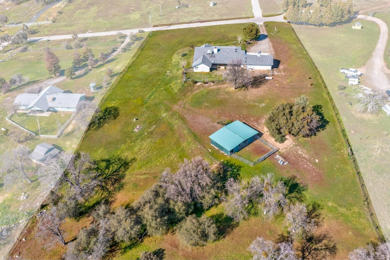 46924 Chukchansi Road Coarsegold, CA 93614 - Photo 8 of 42 Gallery Image 8