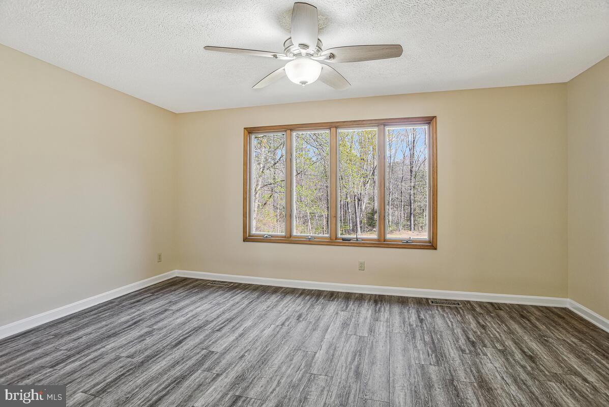 17082 Prince Frederick Road Hughesville, MD 20637 - Photo 25 of 39