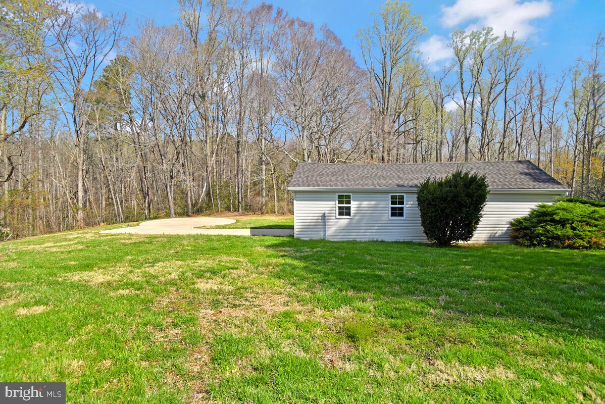 17082 Prince Frederick Road Hughesville, MD 20637 - Photo 6 of 39