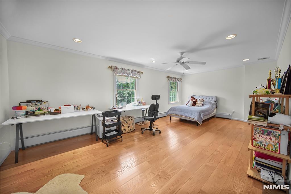 177 Engle Street Cresskill, NJ 07626 - Photo 3 of 5