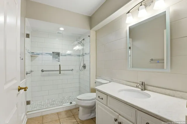 $175,000 | 1 Towers Park Lane, Unit 1007, San Antonio, TX 78209