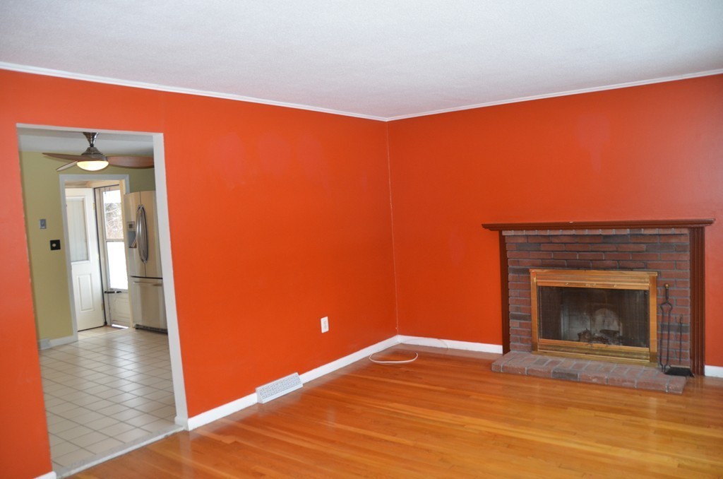 9 Bayberry Road Westford, MA 01886 - Photo 12 of 28 Gallery Image 12