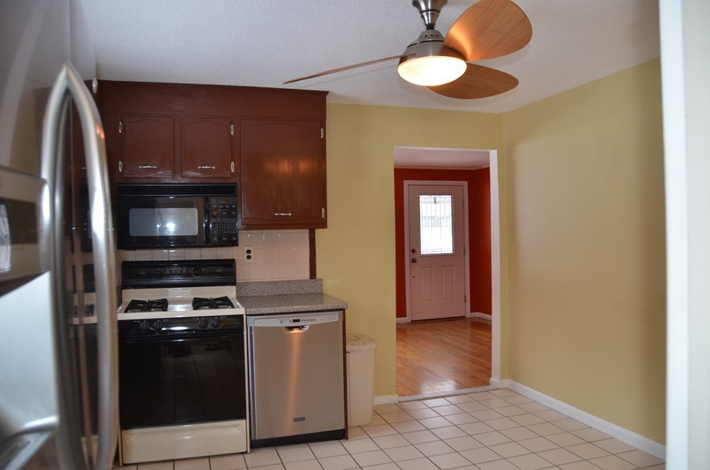 9 Bayberry Road Westford, MA 01886 - Photo 13 of 28 Gallery Image 13