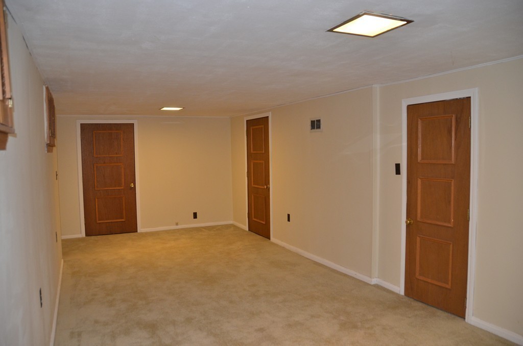 9 Bayberry Road Westford, MA 01886 - Photo 25 of 28 Gallery Image 25