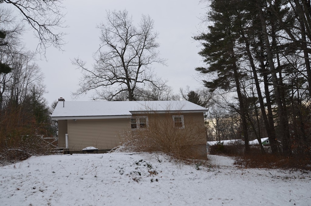 9 Bayberry Road Westford, MA 01886 - Photo 3 of 28 Gallery Image 3
