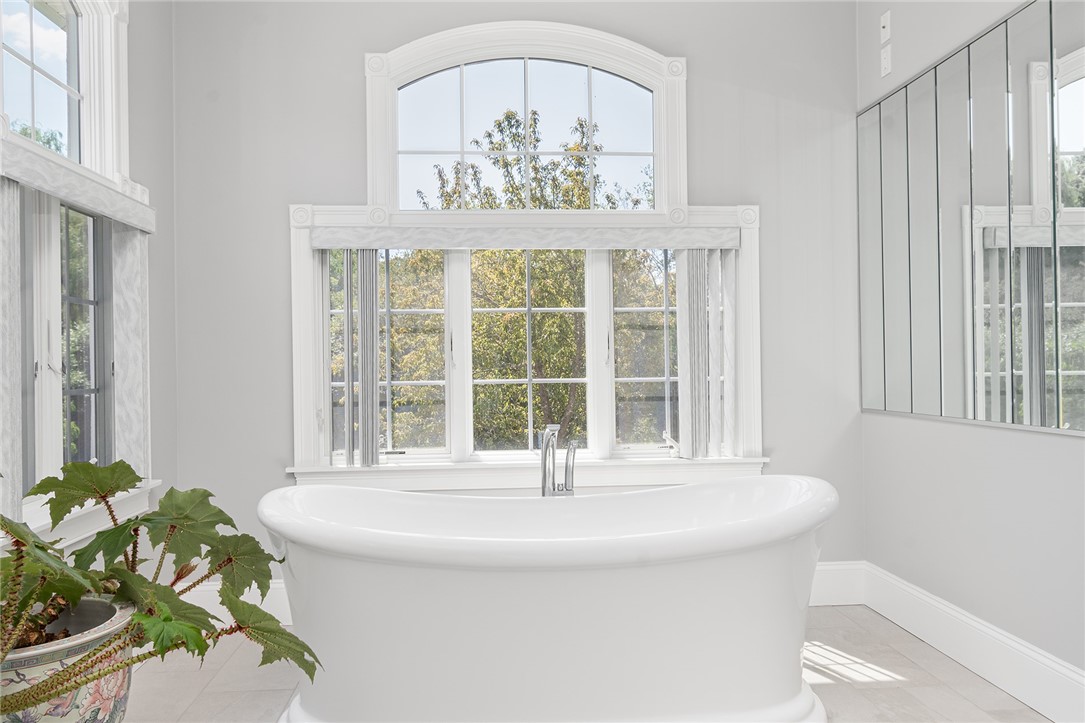 8 Steeple Lane Lincoln, RI 02865 - Photo 15 of 42