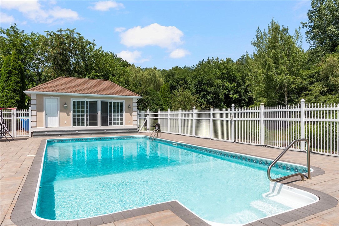 8 Steeple Lane Lincoln, RI 02865 - Photo 35 of 42