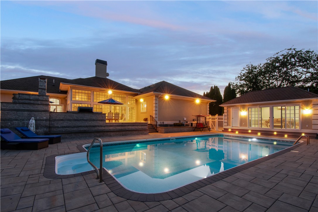 8 Steeple Lane Lincoln, RI 02865 - Photo 37 of 42