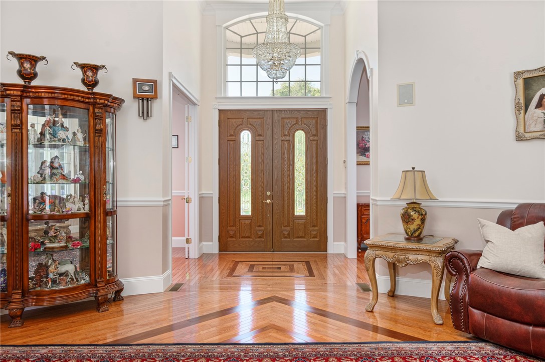 8 Steeple Lane Lincoln, RI 02865 - Photo 6 of 42