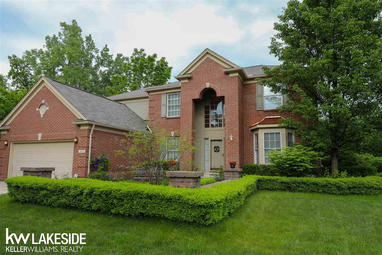 1601 Blushing Drive Rochester, MI 48307 - Photo 2 of 46 31384671-1.JPG