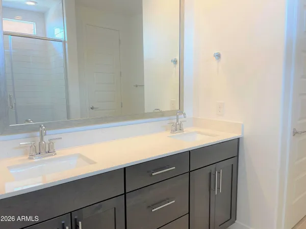 $2,395 | 9426 West Devonshire Avenue, Phoenix, AZ 85037