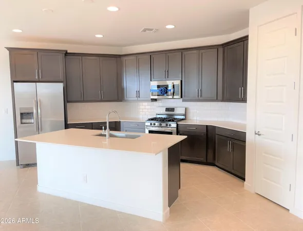 $2,395 | 9426 West Devonshire Avenue, Phoenix, AZ 85037