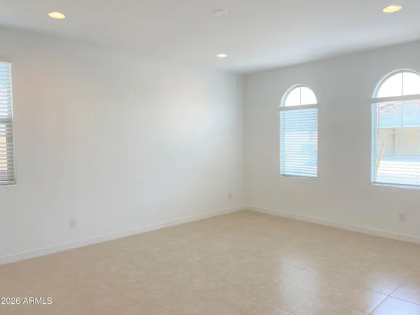 $2,395 | 9426 West Devonshire Avenue, Phoenix, AZ 85037
