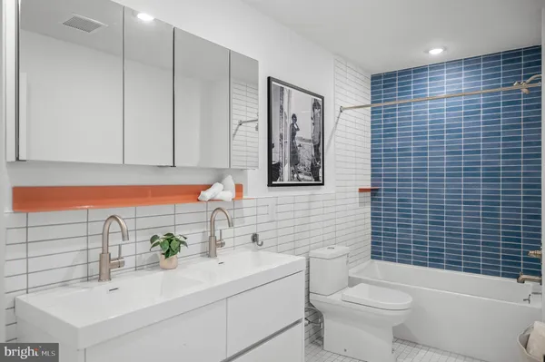 $2,525 | 2456 Frankford Avenue, Unit 8, Philadelphia, PA 19125