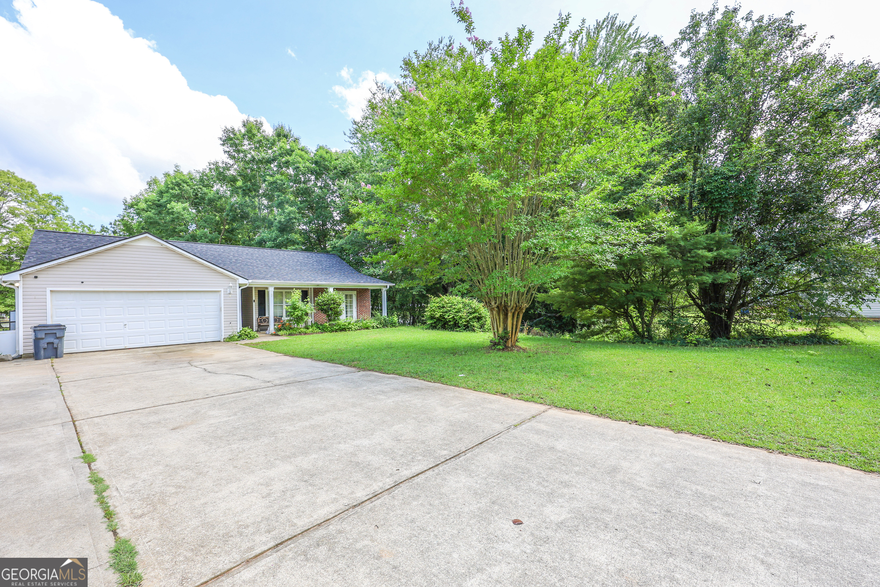 270 Roberts Trail Locust Grove, GA 30248 - Photo 6 of 47