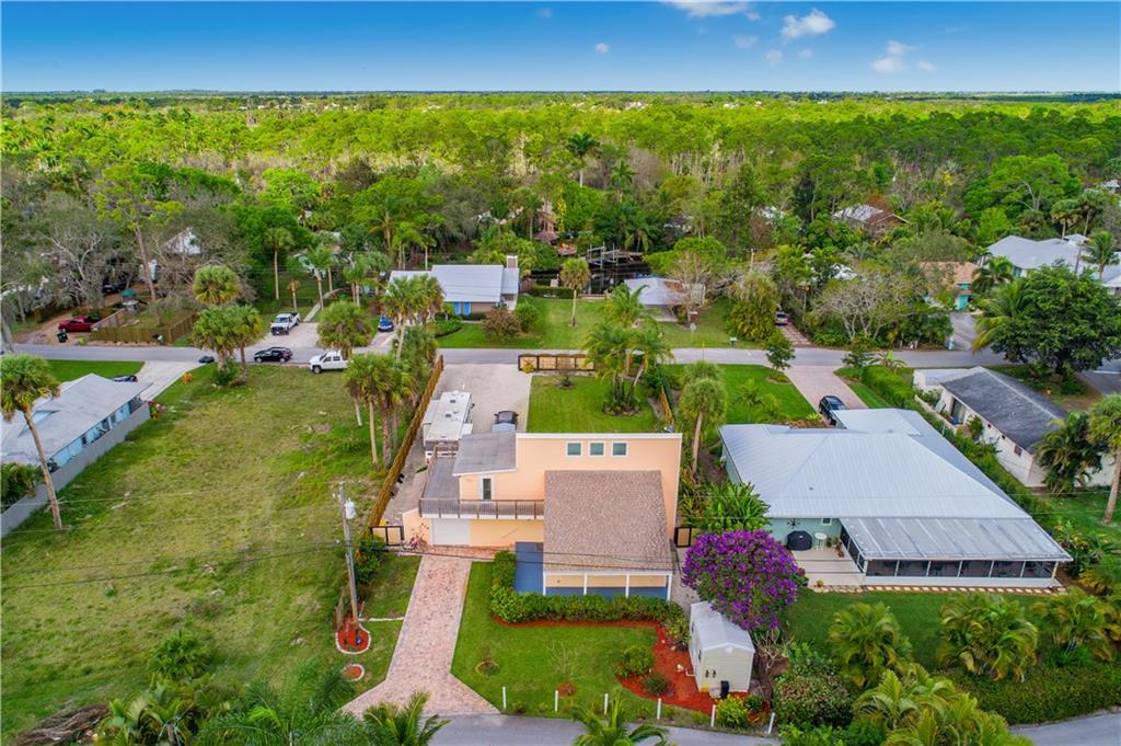 826 Southwest Rustic Circle Stuart, FL 34997 - Photo 32 of 35 Gallery Image 32