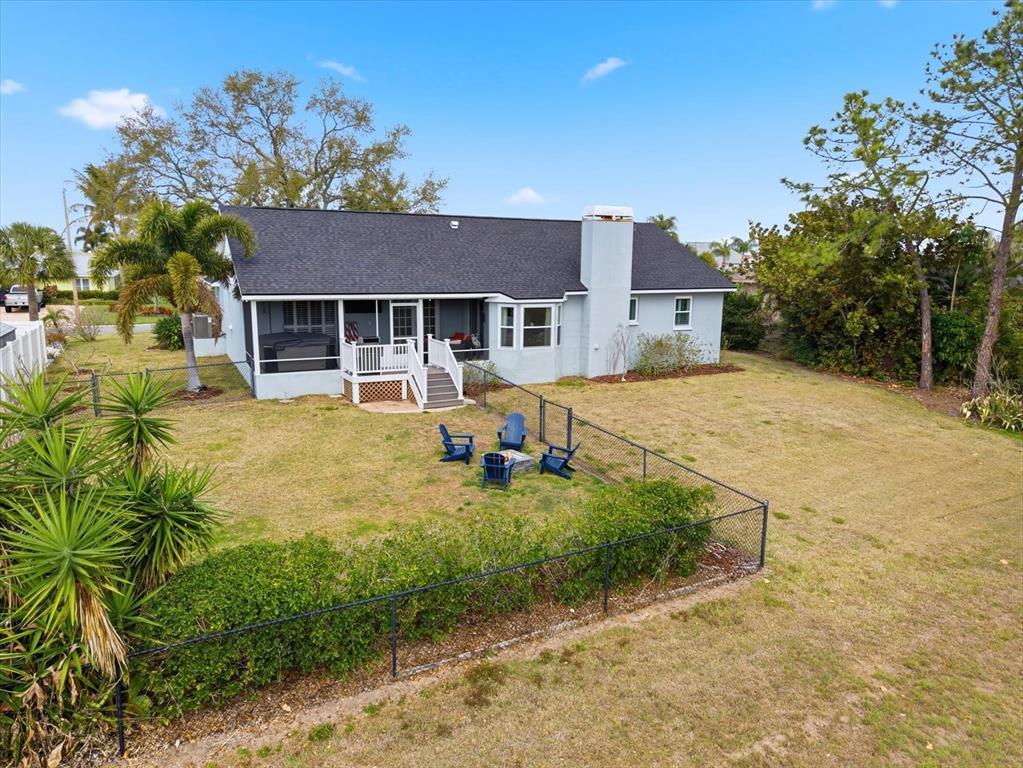 846 Birdie Way Apollo Beach, FL 33572 - Photo 28 of 31 a house view with a garden space