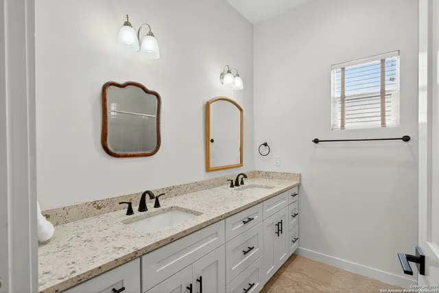 $259,000 | 317 East El Paso Street, Brackettville, TX 78832