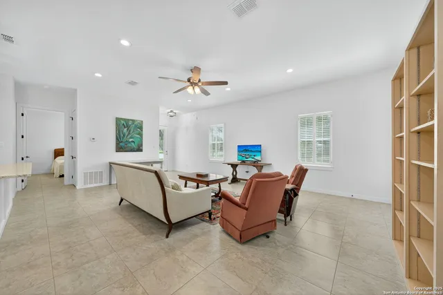 $259,000 | 317 East El Paso Street, Brackettville, TX 78832