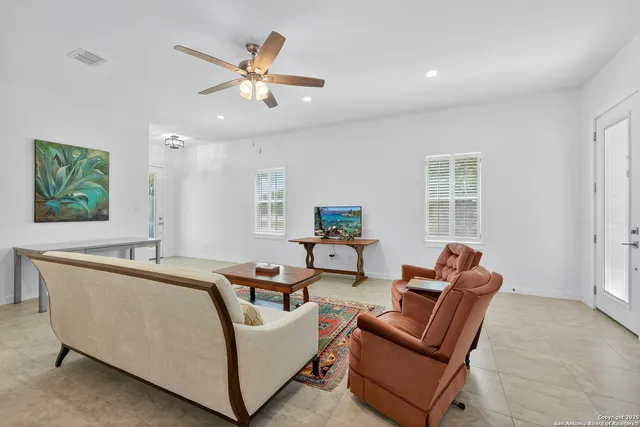 $259,000 | 317 East El Paso Street, Brackettville, TX 78832