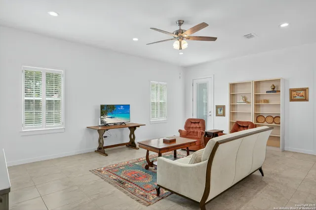 $259,000 | 317 East El Paso Street, Brackettville, TX 78832