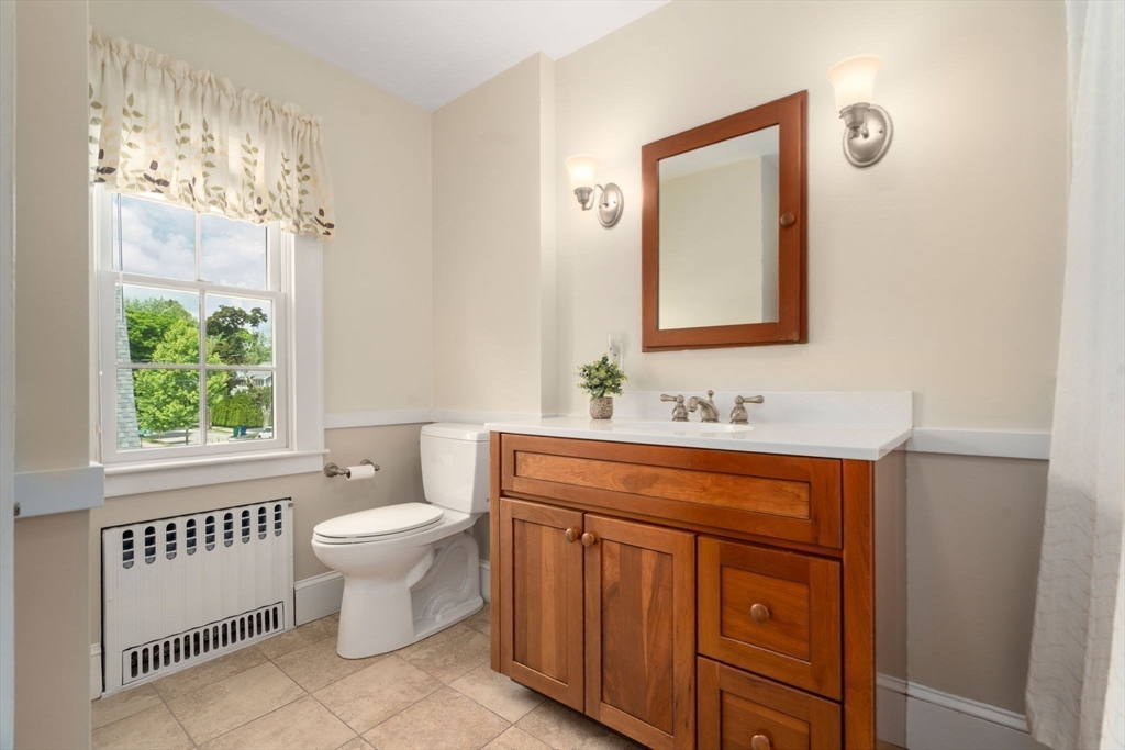 34 Pleasant Street Newton, MA 02465 - Photo 12 of 16