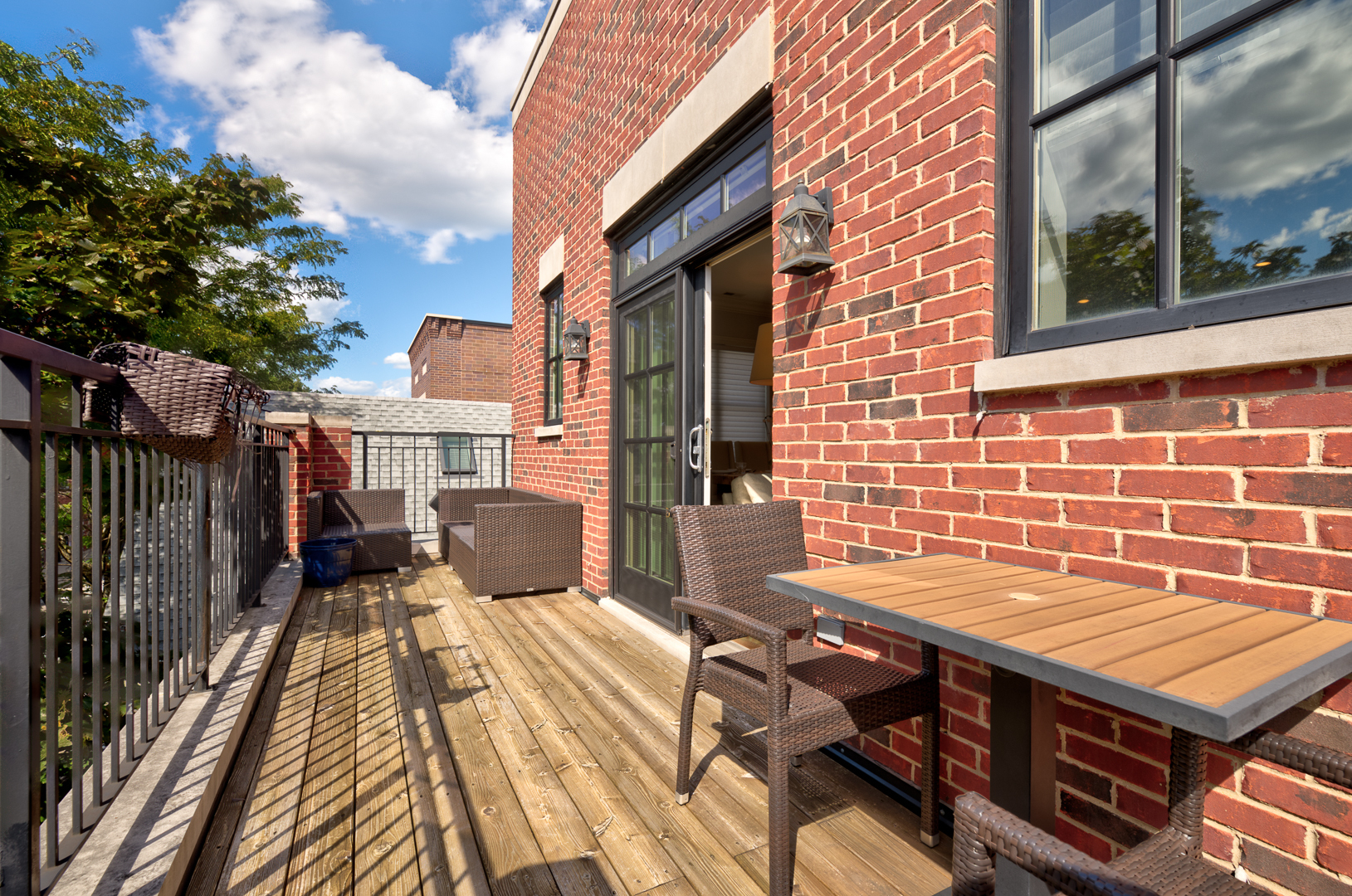 2449 North Racine Avenue, Unit 3 Chicago, IL 60614 - Photo 23 of 25